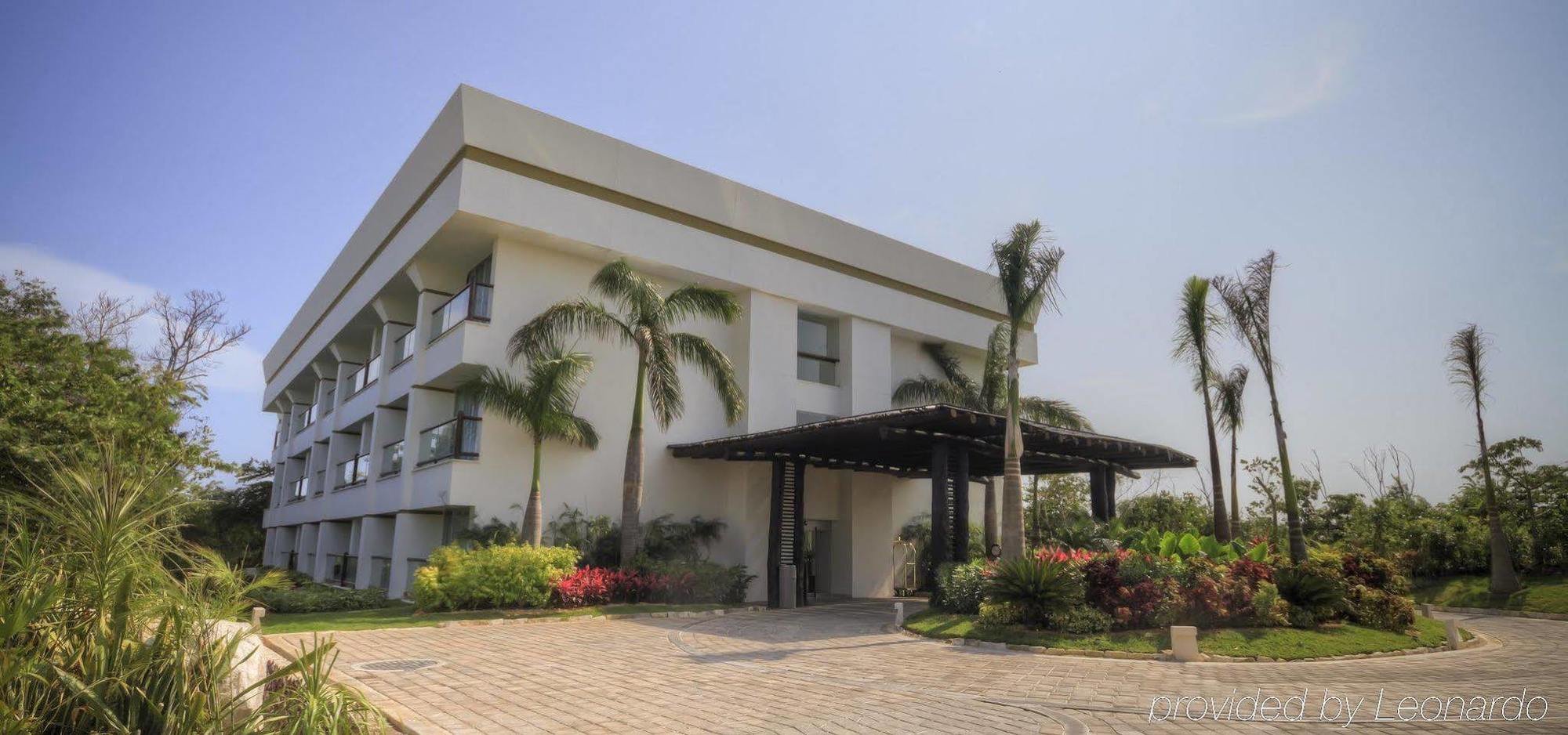Ocean Breeze Boutique Riviera Maya Пуерто Морелос Ресторант снимка